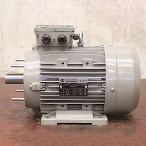 گرند موتور ( معصومی ) الکتروموتور 90 کیلو وات 3000 دور ADDA